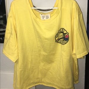 yellow short sleeve crop top